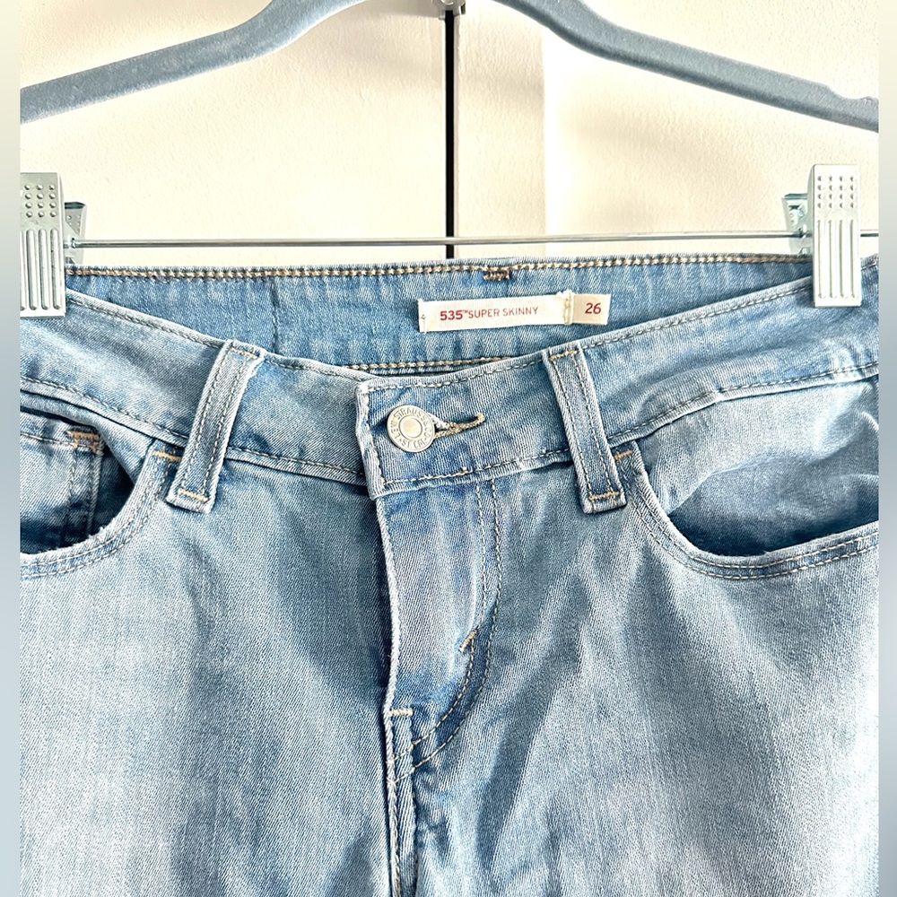 Levi’s 535 Super Skinny Jeans Light Blue wash